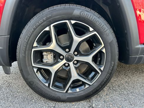 Used 2026 Jeep Compass Limited AWD/4WD image 11