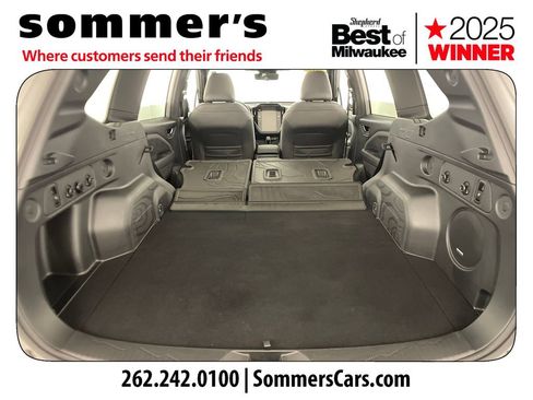 Used 2025 Subaru Forester Touring image 30