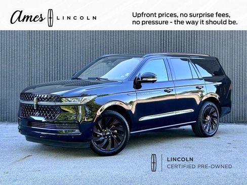 Used 2025 Lincoln Navigator Reserve w/ Jet Appearance Package AWD/4WD image 1