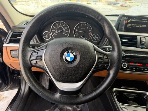 Used 2015 BMW 320i xDrive Sedan image 15