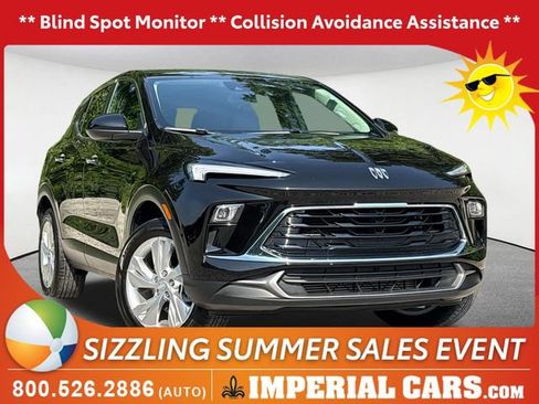 Used 2025 Buick Encore GX Preferred AWD/4WD image 1