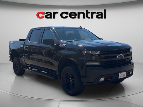 Used 2019 Chevrolet Silverado 1500 LT Trail Boss AWD/4WD image 7