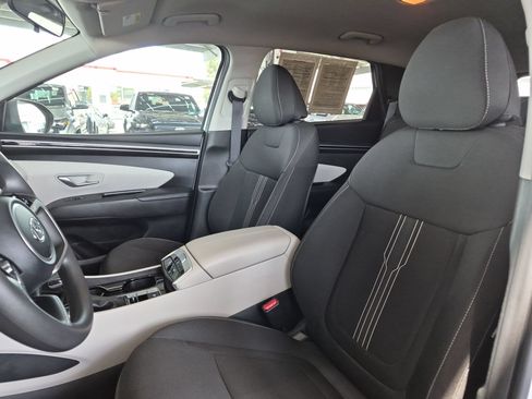 Used 2023 Hyundai Tucson SEL FWD image 13
