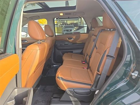 Certified 2024 Nissan Pathfinder Platinum w/ Cargo Package image 17