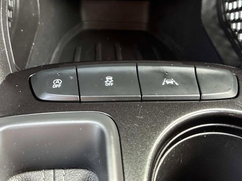 Used 2023 Chevrolet TrailBlazer LT image 28