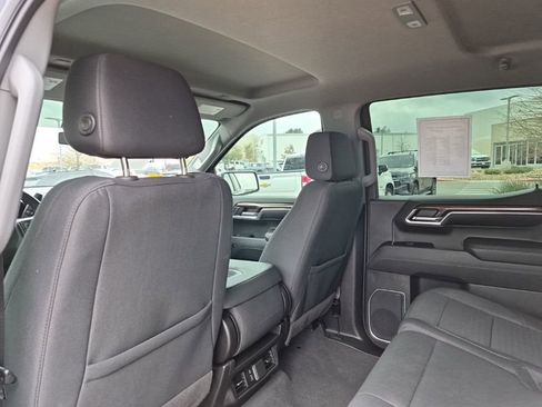 Used 2023 Chevrolet Silverado 1500 LT image 18