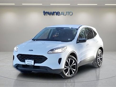 Used 2022 Ford Escape SE w/ SE Sport Appearance Package image 1