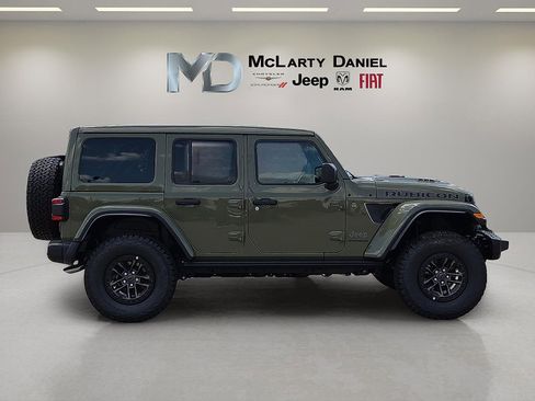 New 2025 Jeep Wrangler Unlimited Rubicon 392 image 6