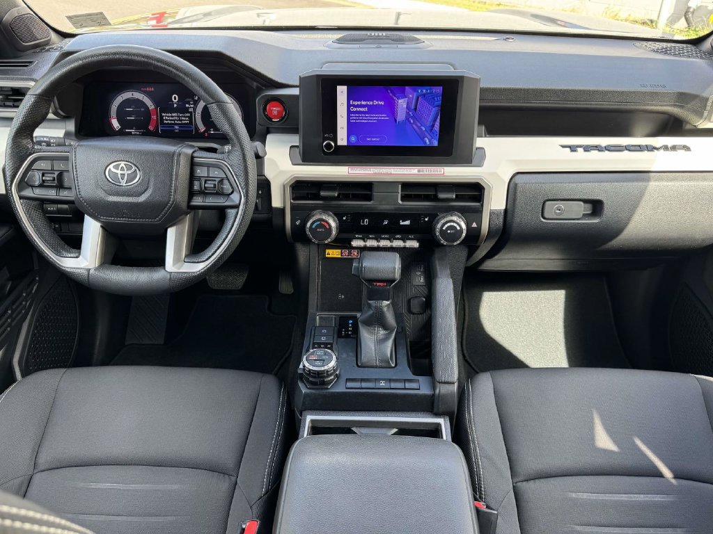 Used 2024 Toyota Tacoma TRD Off-Road w/ TRD Off Road Upgrade Package AWD/4WD image 2