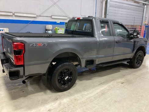 Used 2023 Ford F250 XL w/ STX Appearance Package image 8