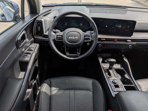 Used 2024 Kia Sorento EX FWD image 22