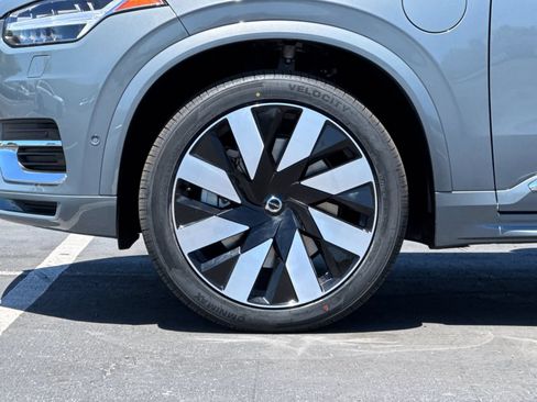 Used 2023 Volvo XC90 T8 Ultimate w/ Lounge Package AWD/4WD image 30