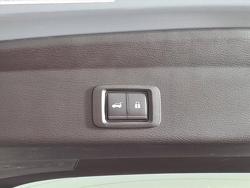 New 2025 Mitsubishi Outlander SEL image 15