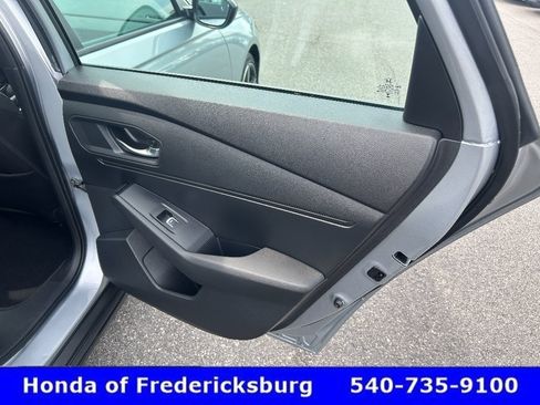 Used 2024 Honda Accord Sport image 17