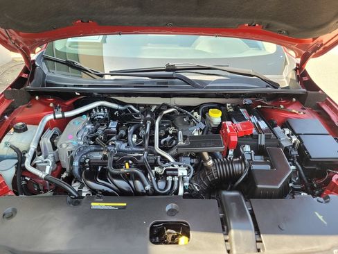 Used 2025 Nissan Sentra SV FWD image 40