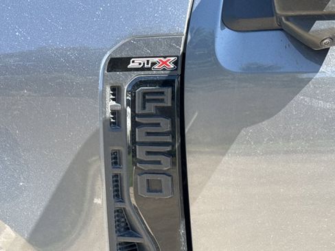 Used 2024 Ford F250 XL w/ STX Appearance Package AWD/4WD image 4