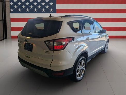 Used 2018 Ford Escape SEL FWD image 7