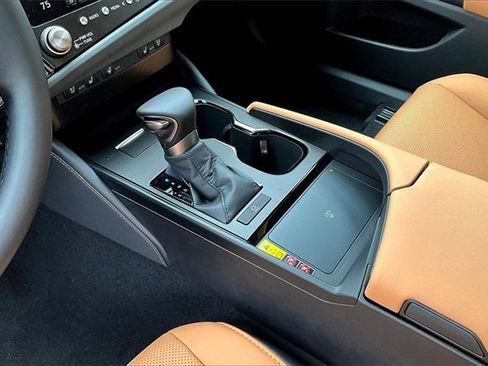 New 2025 Lexus ES 350 w/ Premium Package image 8