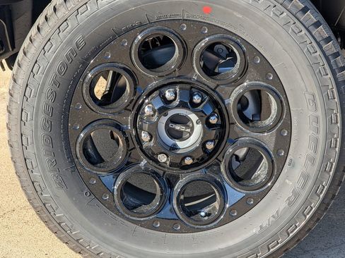 New 2026 Ford F250 Lariat w/ Black Appearance Package image 49