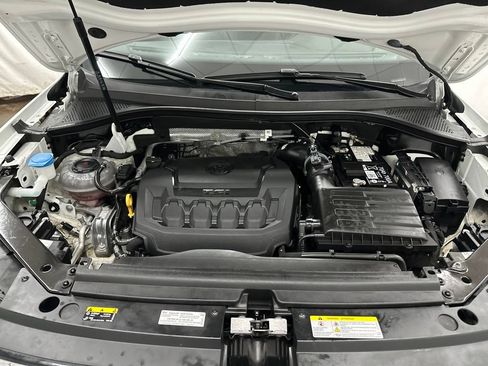 Used 2024 Volkswagen Tiguan Wolfsburg Edition FWD image 12