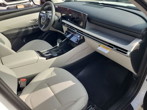 New 2026 Hyundai Tucson SEL image 17