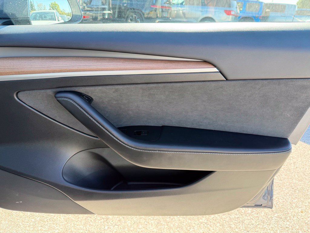 Used 2023 Tesla Model 3 Standard Range RWD image 75