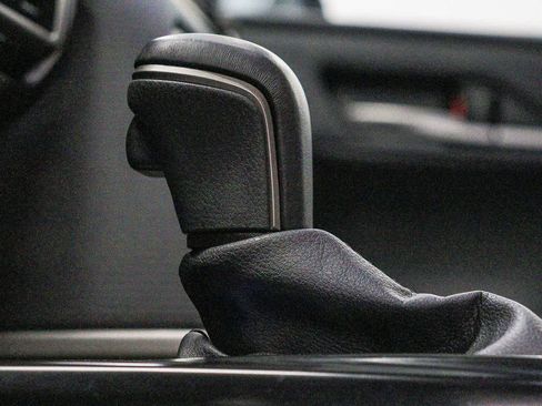 Used 2026 Toyota Camry SE FWD image 20