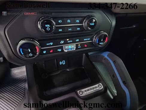 Used 2022 Ford Bronco Wildtrak image 20