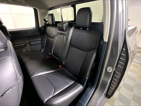 Used 2024 Ford Maverick Lariat w/ Black Appearance Package image 26