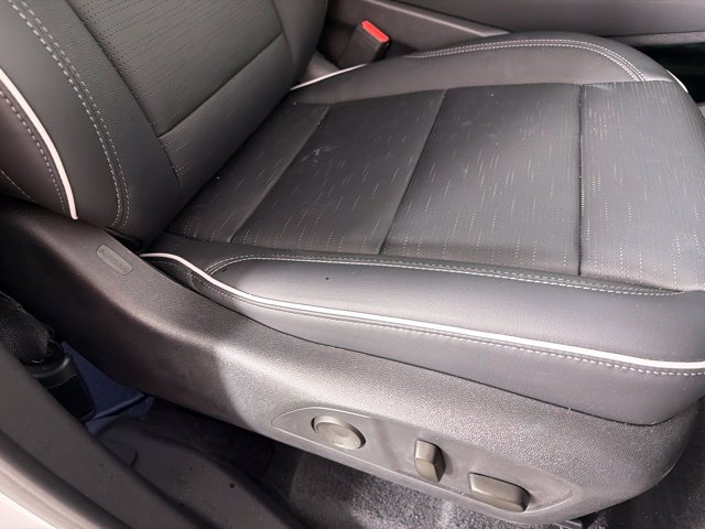 Used 2026 Buick Enclave Sport Touring w/ Power Package FWD image 30
