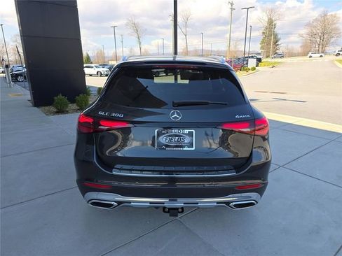 New 2026 Mercedes-Benz GLC 300 4MATIC image 4