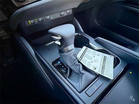 New 2025 Lexus ES 350 w/ Premium Package image 29