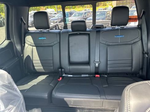 New 2026 Ford F150 Platinum AWD/4WD image 18