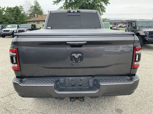 Used 2022 RAM 2500 Laramie w/ Night Edition AWD/4WD image 7
