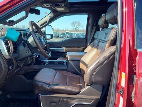 Used 2025 Ford F250 King Ranch AWD/4WD image 3