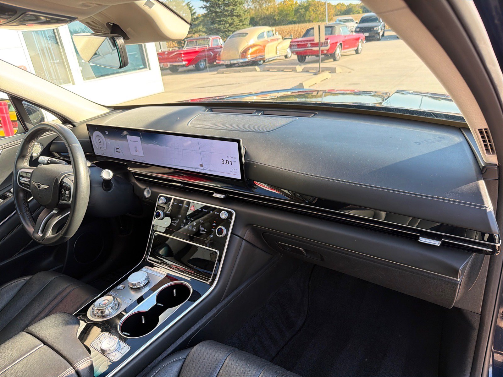 Used 2025 Genesis GV80 2.5T Standard AWD/4WD image 30