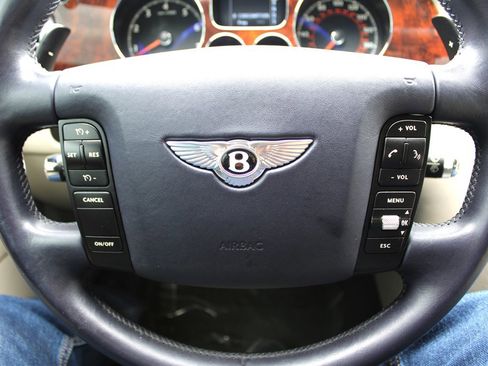 Used 2005 Bentley Continental GT image 28