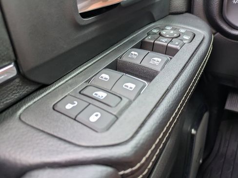 New 2026 RAM 3500 Laramie AWD/4WD image 29