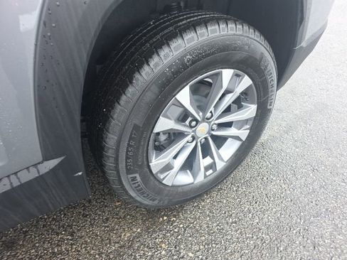 New 2026 Chevrolet Equinox LT w/ Convenience Package II image 9