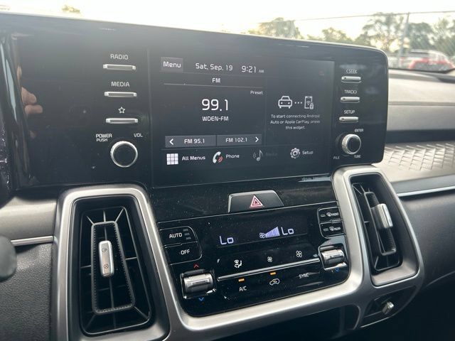 Used 2021 Kia Sorento S w/ Panoramic Sunroof Package FWD image 9