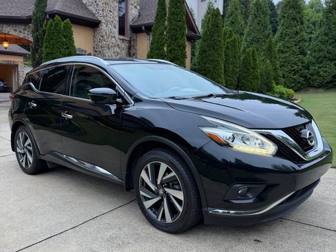 Used 2016 Nissan Murano Platinum w/ Platinum Technology Package FWD image 4