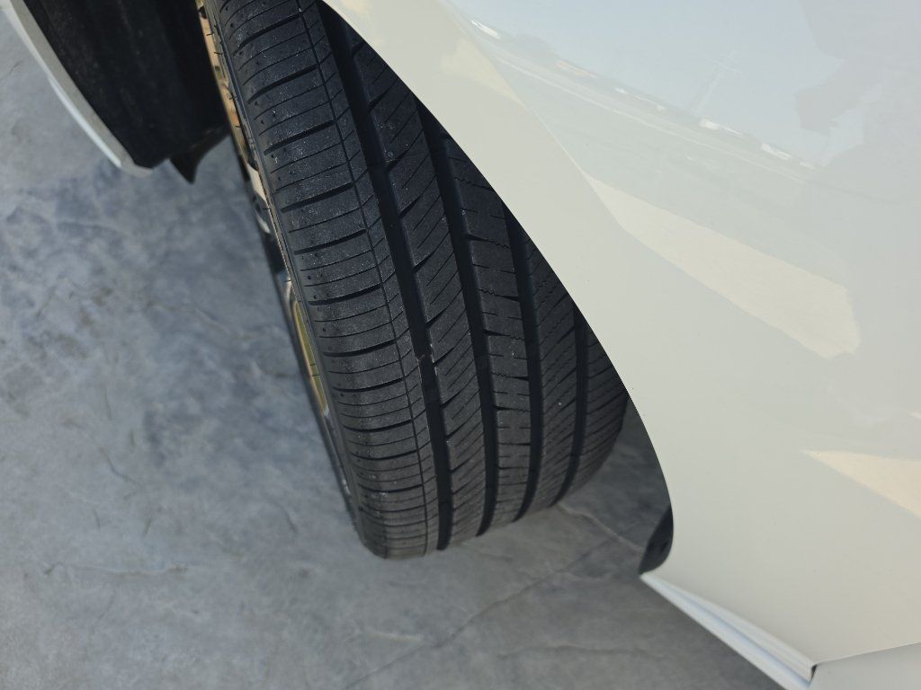 Used 2024 Nissan Altima 2.5 SR FWD image 33