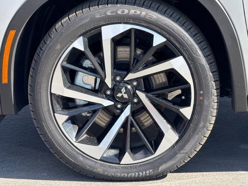 New 2025 Mitsubishi Outlander SE AWD/4WD image 27