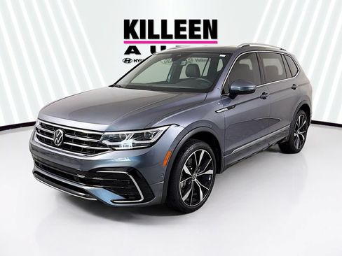 Used 2024 Volkswagen Tiguan SEL R-Line AWD/4WD image 3