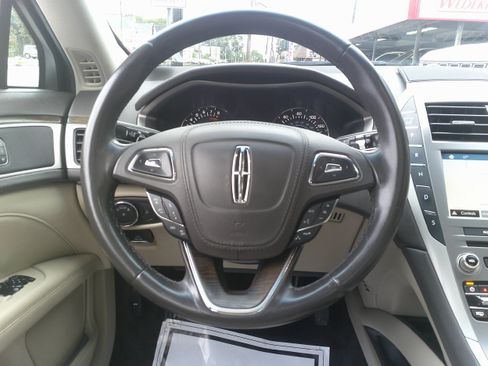 Used 2017 Lincoln MKZ Select w/ Technology Package FWD image 20