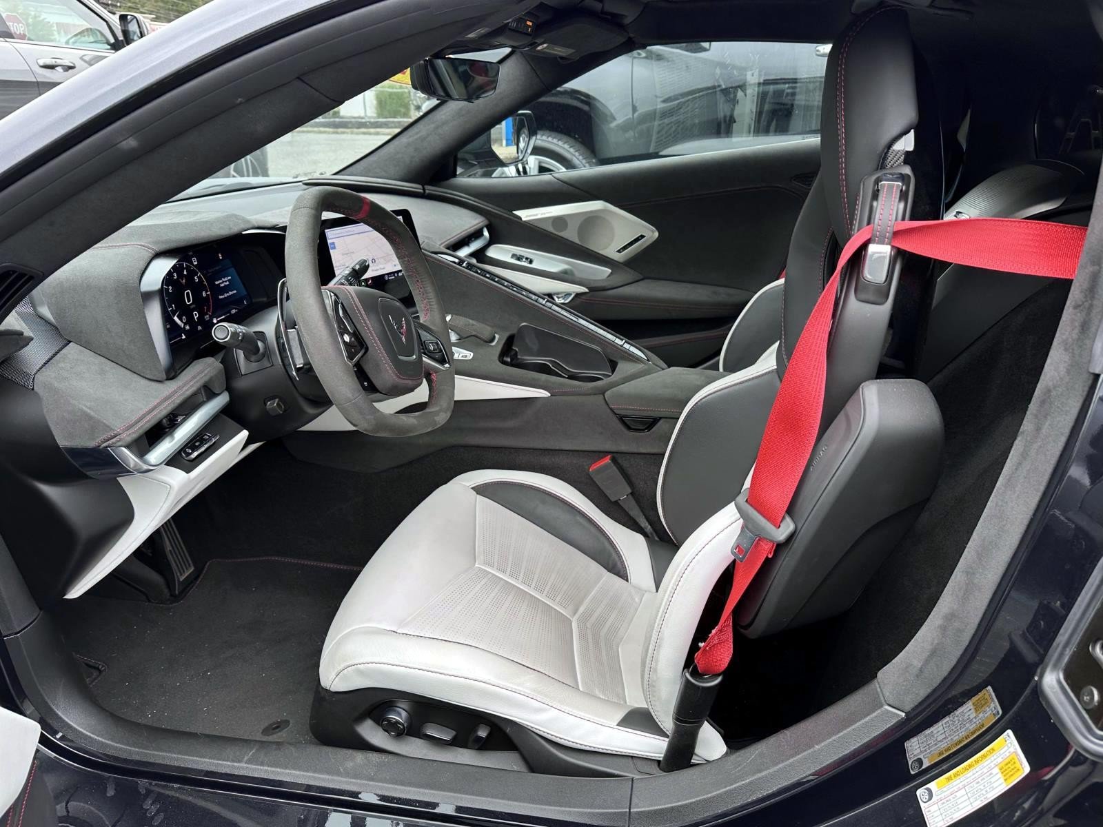 Used 2023 Chevrolet Corvette Stingray Premium Cpe w/ Z51 Performance Package RWD image 14