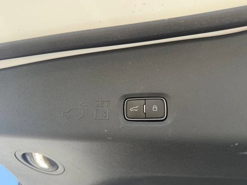 Used 2025 Ford Expedition Max Active AWD/4WD image 6