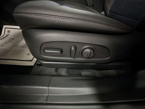New 2026 Buick Envista Sport Touring w/ Convenience I Package FWD image 18