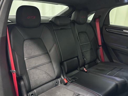 Used 2023 Porsche Cayenne GTS image 22