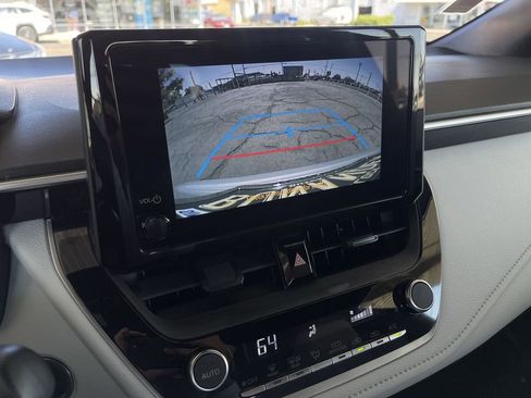 Used 2024 Toyota Corolla SE image 14